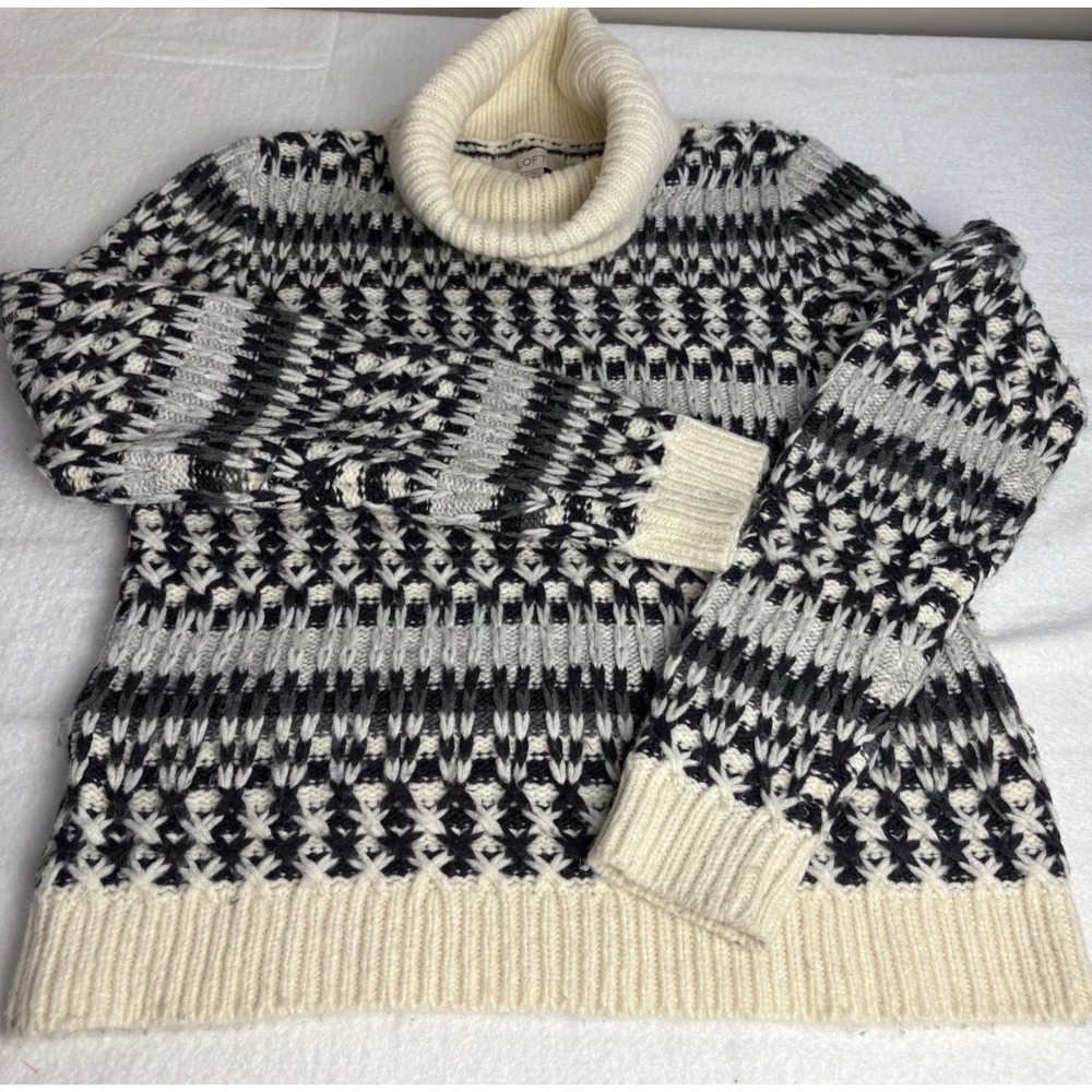 LOFT Sweater Women Medium Black White Fair Isle Alpaca Wool Blend Turtleneck